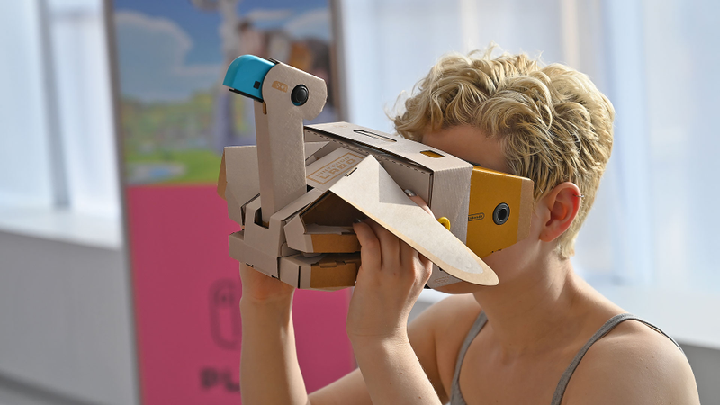 Having the Joy-Con’s analog stick act as the eye on the Toy-Con Bird is a nice touch.